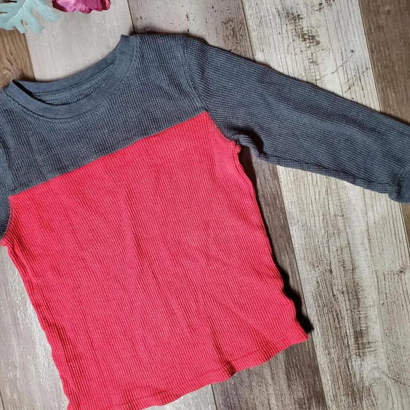 Cat & Jack Toddler Boy Size 3T Red and Gray Waffle Knit Long Sleeve Thermal Top - Picture 6 of 9